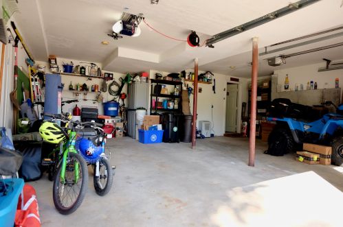 285 Elm St, Concord NH 03303-3322 exterior