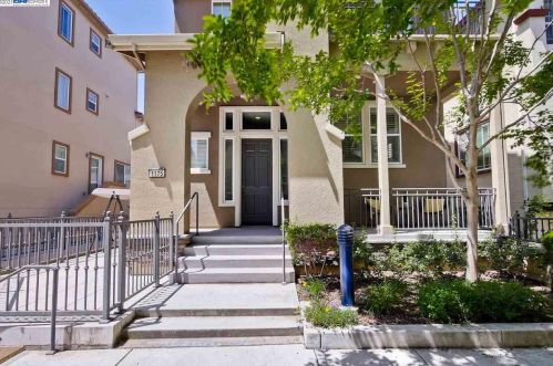 1175 Claridad Loop, Milpitas, CA 95035-8650