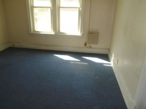 12114 Lowe Ave, Chicago IL 60628-7037 exterior