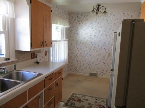 3104 Morgan St, Kalamazoo MI 49001-4497 exterior