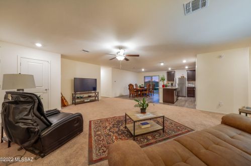 6900 Portugal Ave, Tucson AZ  85757 exterior