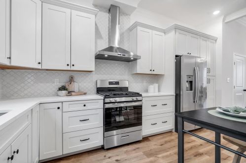 2646 Russell Blvd, Saint Louis MO 63104-2608 exterior