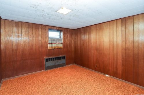 3 Cloverfield Rd, Valley Stream NY exterior