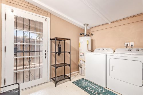 1211 Forgeus Ave, Tucson AZ  85716-3831 exterior