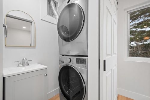 135 Bascom Ave, Pittsburgh PA  15214-1505 exterior