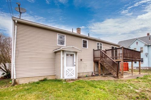 47 Laurel St, Springfield MA 01106-1150 exterior