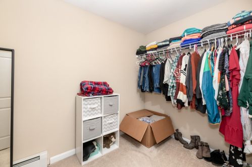 24 Amy Way, Concord NH  03303-1045 exterior