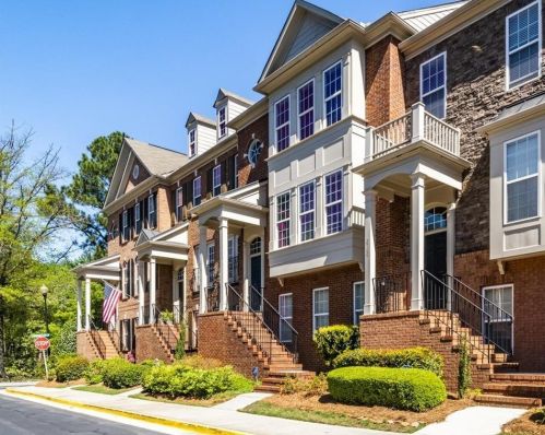 2767 Loftview Sq, Atlanta, GA 30339-4932