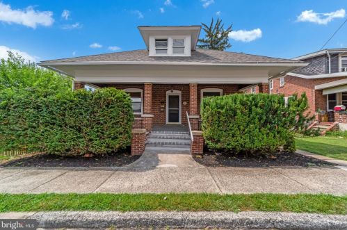 140 4th St, Pottstown, PA 19464-5218