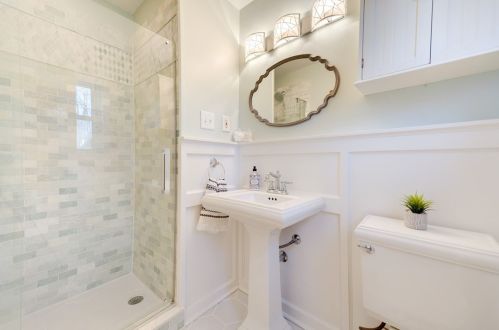 210 Johnston Rd, Pittsburgh PA  15241-2555 exterior