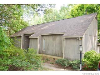 3028 Southampton Cir, Gastonia, NC 28056-7531