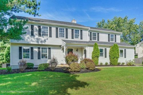 95 Four Winds Dr, Middletown, NJ 07748-3140