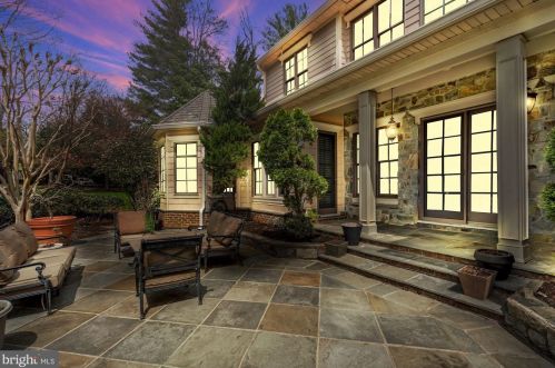 11300 Glen Rd, Rockville MD 20854-1849 exterior