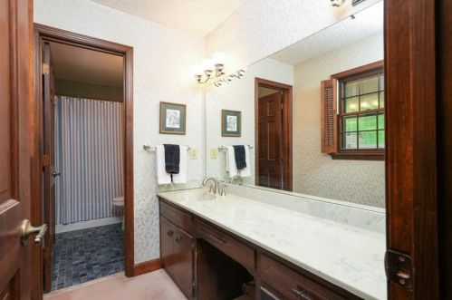 3527 Hidden Acres Dr, Atlanta GA 30340-4449 exterior