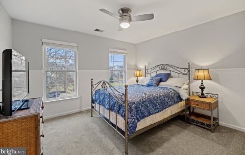 951 Rhonda Pl, Leesburg VA  20175-5632 exterior