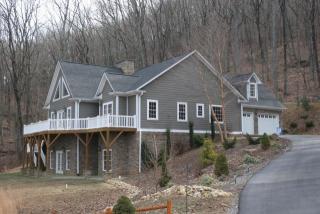 3464 Stones Throw Dr, Valdese, NC 28690-9352