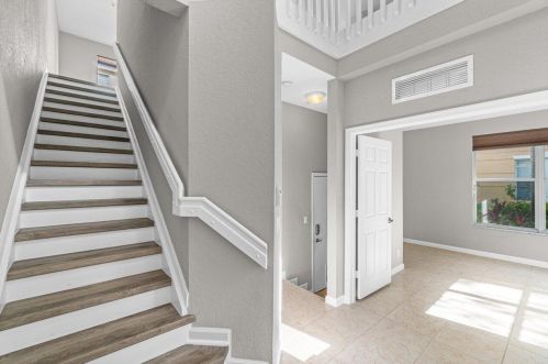 2897 Greenleaf Cir, Boynton Beach FL 33426-8662 exterior