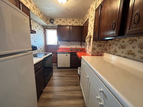 2436 Woodstock Ave, Pittsburgh PA 15218-2631 exterior