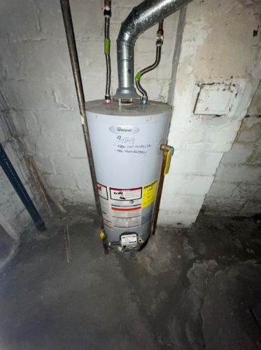 2436 Woodstock Ave, Pittsburgh PA 15218-2631 exterior