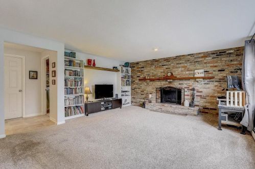 9535 Timberwood Rd, Chaska, MN 55318-9410