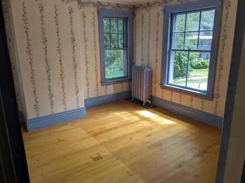 2 Park Rdg, Concord NH 03301-3030 exterior