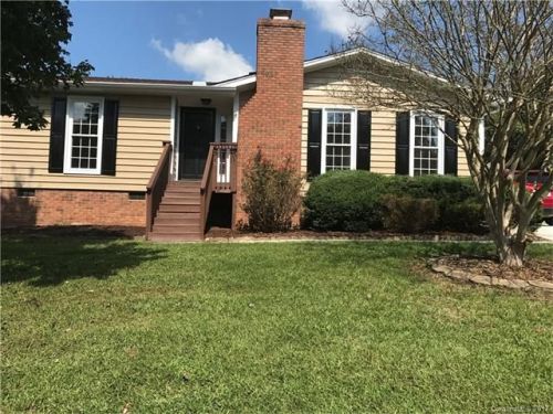 1950 Oak Hollow Rd, Gastonia, NC 28054-2793