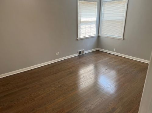 9209 Springfield Ave, Chicago IL 60805-1461 exterior