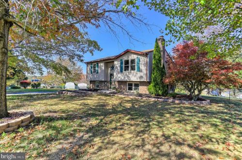 234 El Vista Dr, Hanover, PA 17331-9761