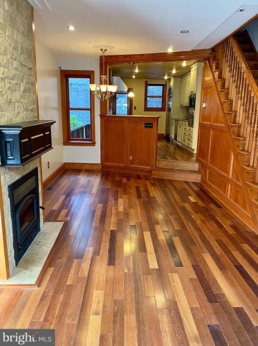 2117 Locust St, Philadelphia PA  19103-4802 exterior