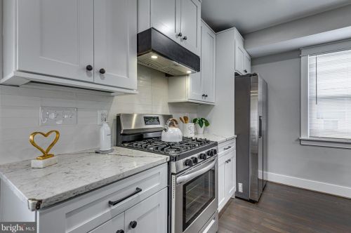 439 Newcomb St, Washington DC  20032-2650 exterior