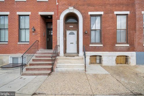 1637 Girard Ave, Philadelphia PA 19130-1514 exterior