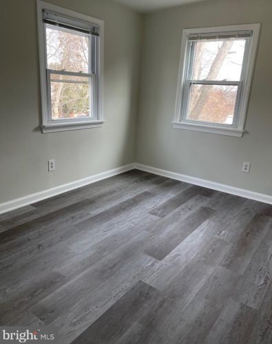 1020 Crawford Dr, Rockville MD 20851-1707 exterior