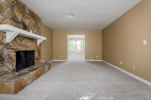 3230 Grand Central Dr, Lithonia GA  30078-3856 exterior