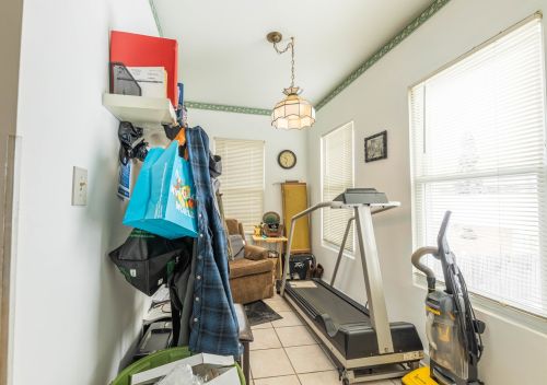 2837 Moody Ave, Chicago IL 60646-5309 exterior