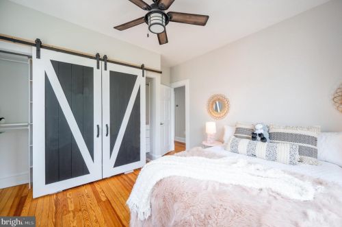 301 Raymond Ave, Alexandria VA 22301-1037 exterior