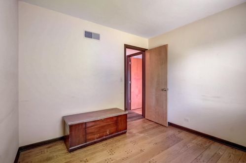 4714 Billingsgate Ln, Bull Valley IL 60098-8748 exterior