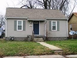 608 Bradley Ave, Champaign IL  61820-2521 exterior