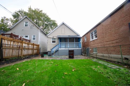 10347 Avenue, Chicago IL 60617-5935 exterior