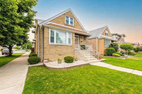 5558 Austin Ave, Chicago, IL 60638-2604