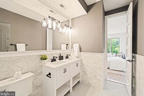 1905 4th St, Washington DC  20001-2305 exterior