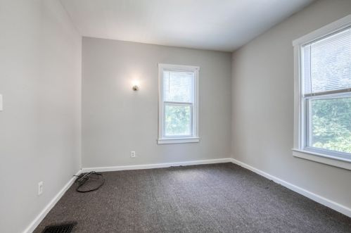 50 Dawes St, Springfield MA 01109-3040 exterior