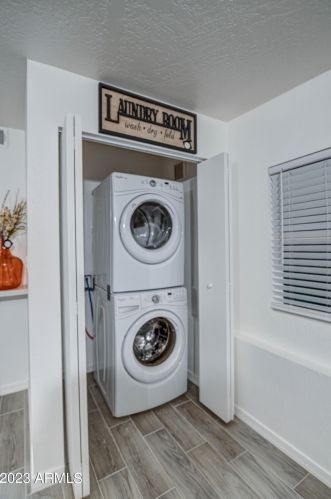 12616 20th Dr, Phoenix AZ  85029-2611 exterior