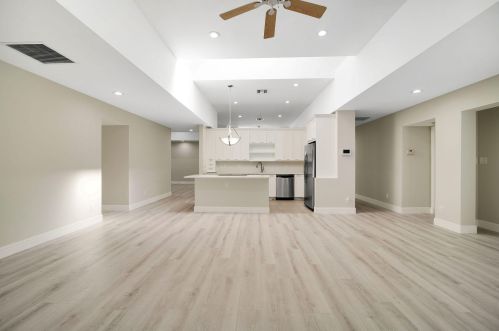 3997 5 Ave, Boca Raton FL 33432-6073 exterior