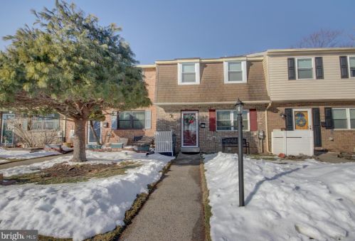 97 Orch Ct, Limerick PA 19468-2902 exterior