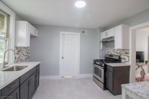 30 Highland Ter, Irvington NJ  07111-3721 exterior