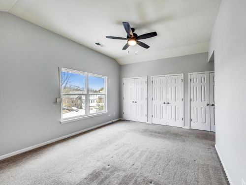 7329 Vernon Ave, Chicago IL 60653-3405 exterior