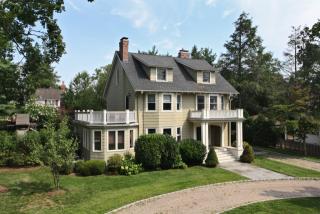 183 Springfield Ave, Summit NJ  07901-3906 exterior