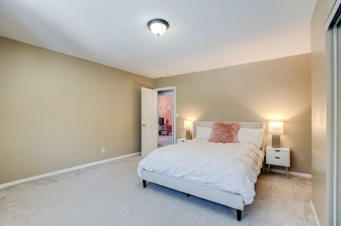 1522 Aspen Dr, Saint Paul MN 55122-1305 exterior