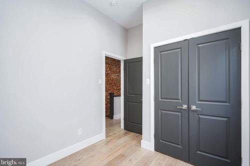 247 53rd St, Philadelphia PA  19139-1404 exterior