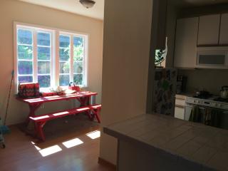 5060 12th St, Los Angeles CA  90019-1638 exterior